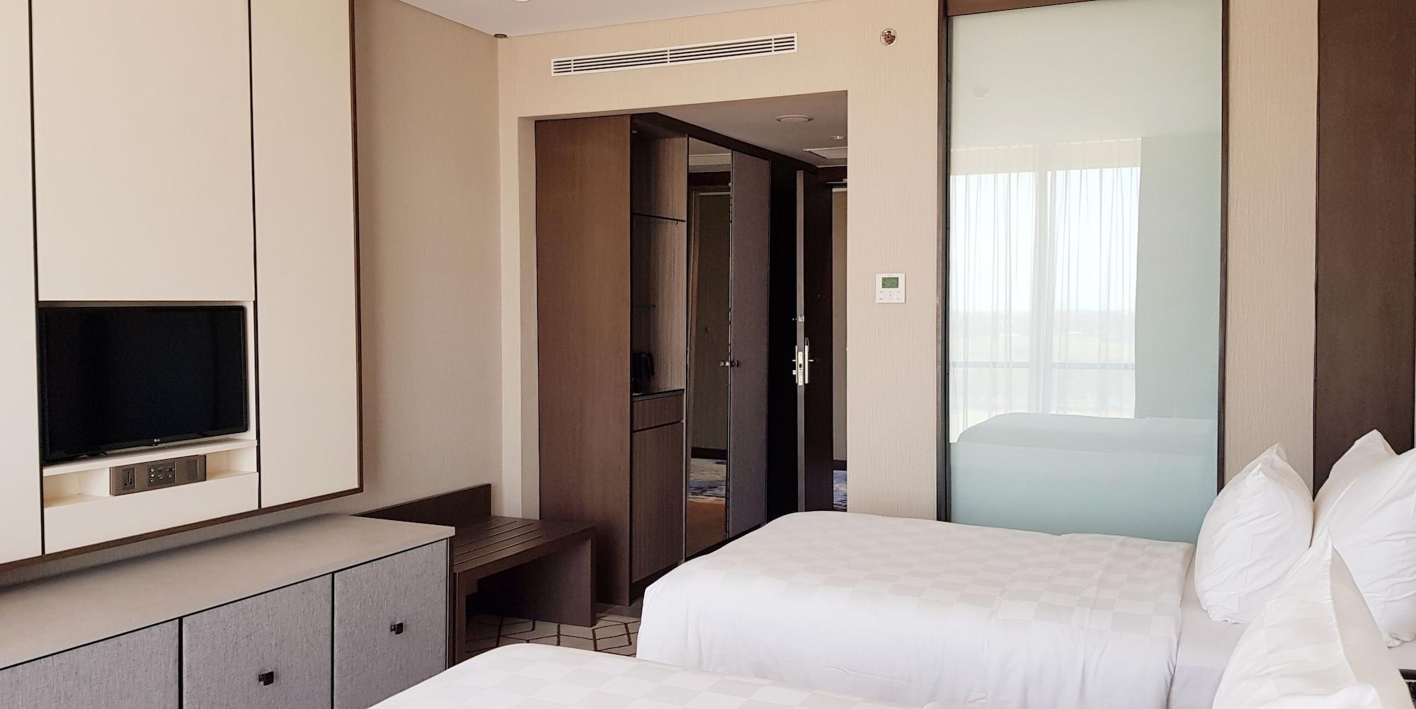 Wyndham Opi Hotel 5*