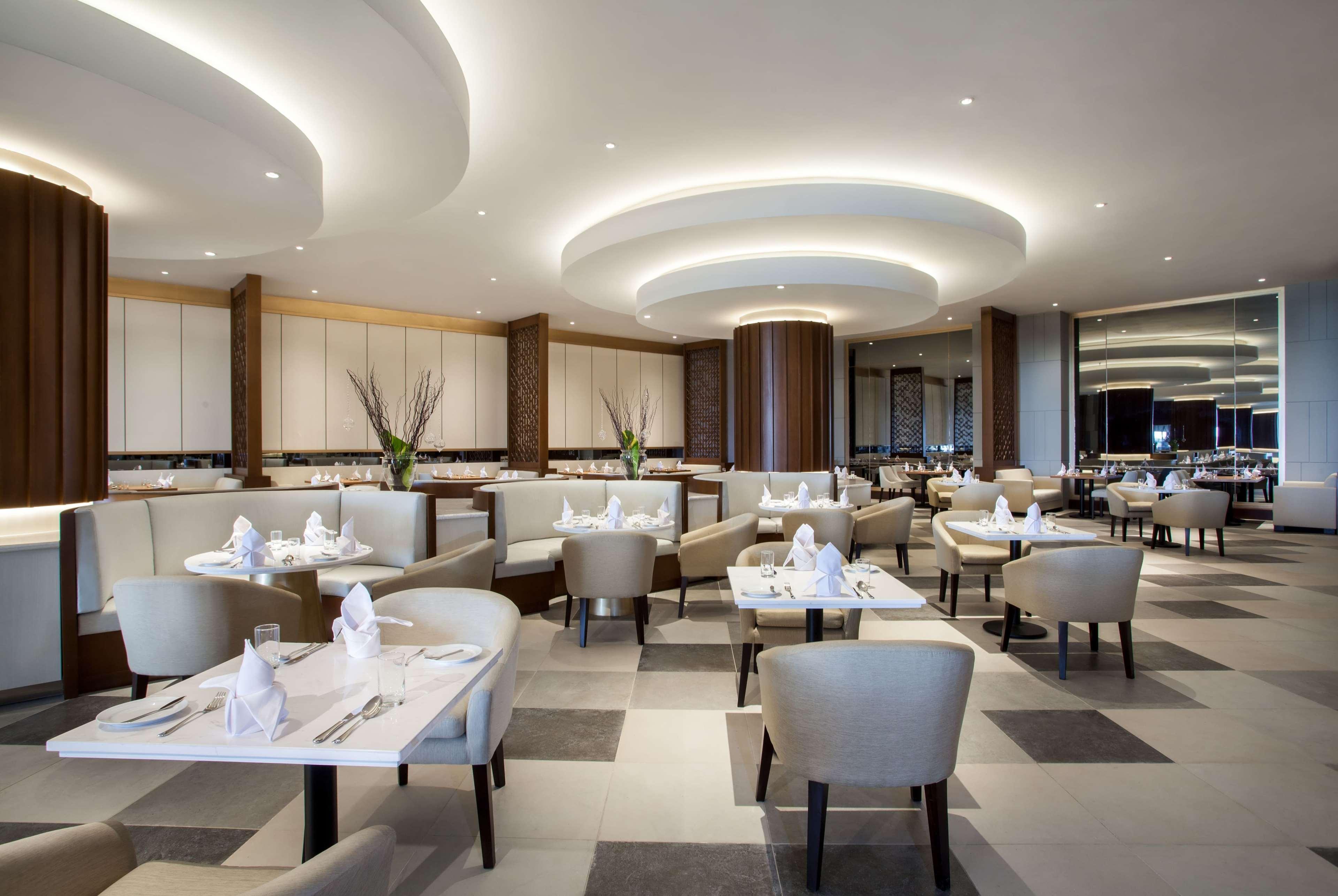 Wyndham Opi Hotel 5*