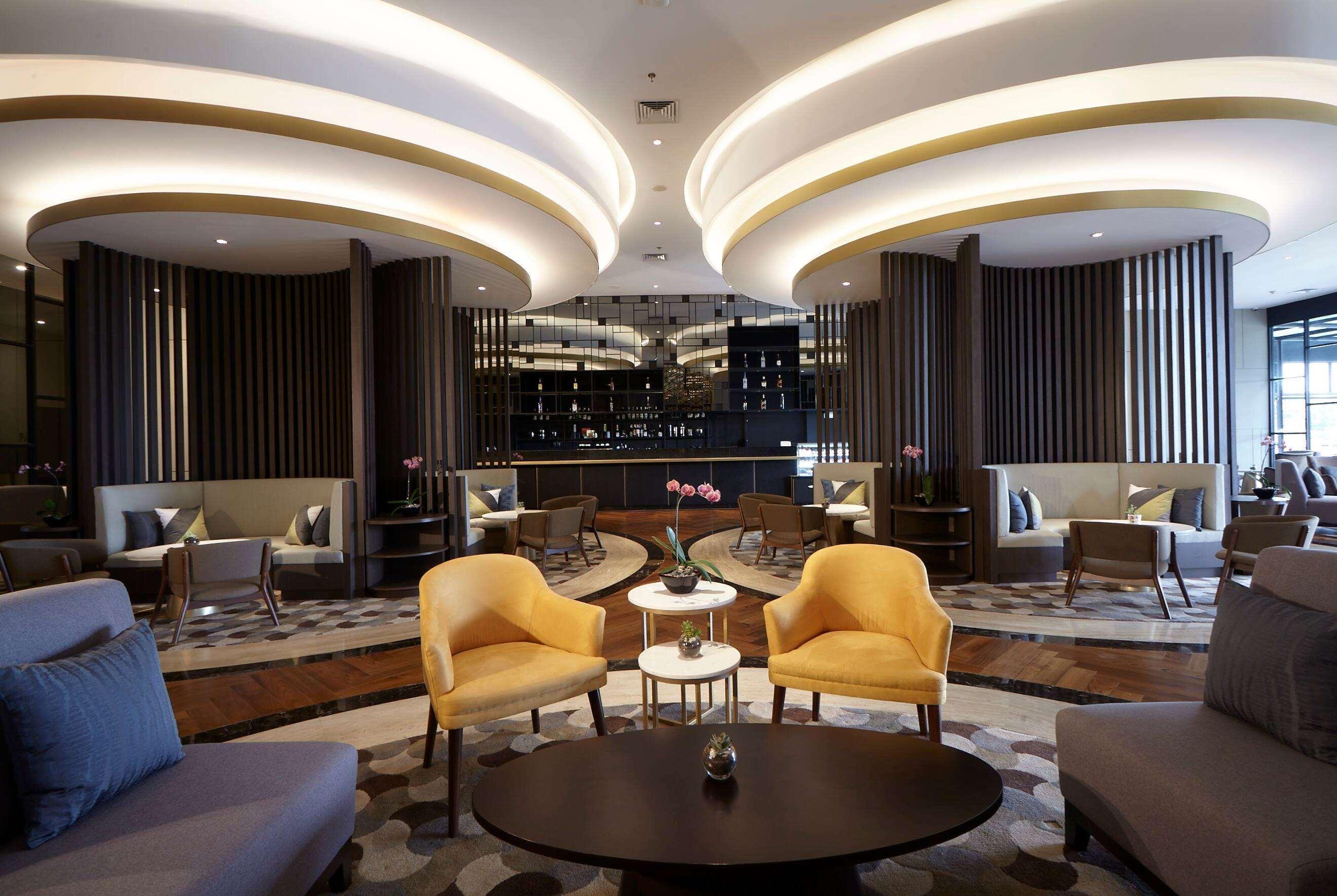 Wyndham Opi Hotel