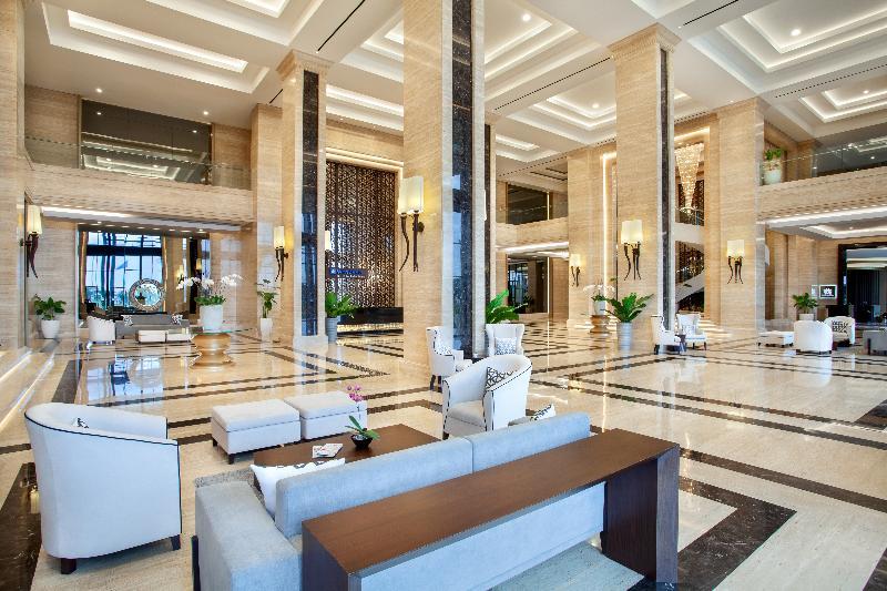 Wyndham Opi Hotel